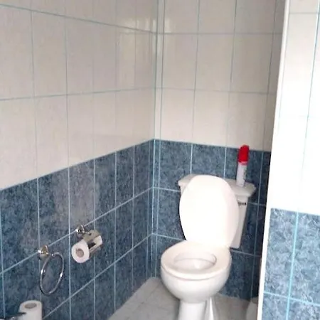 Σπίτι διακοπών House With 2 Bedrooms In With Furnished Terrace 25 Km From The Beach Anadia